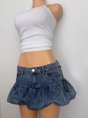 NWT BLANKNYC Low Rise Bubble Hem Denim Mini Skirt Size 28 Y2K